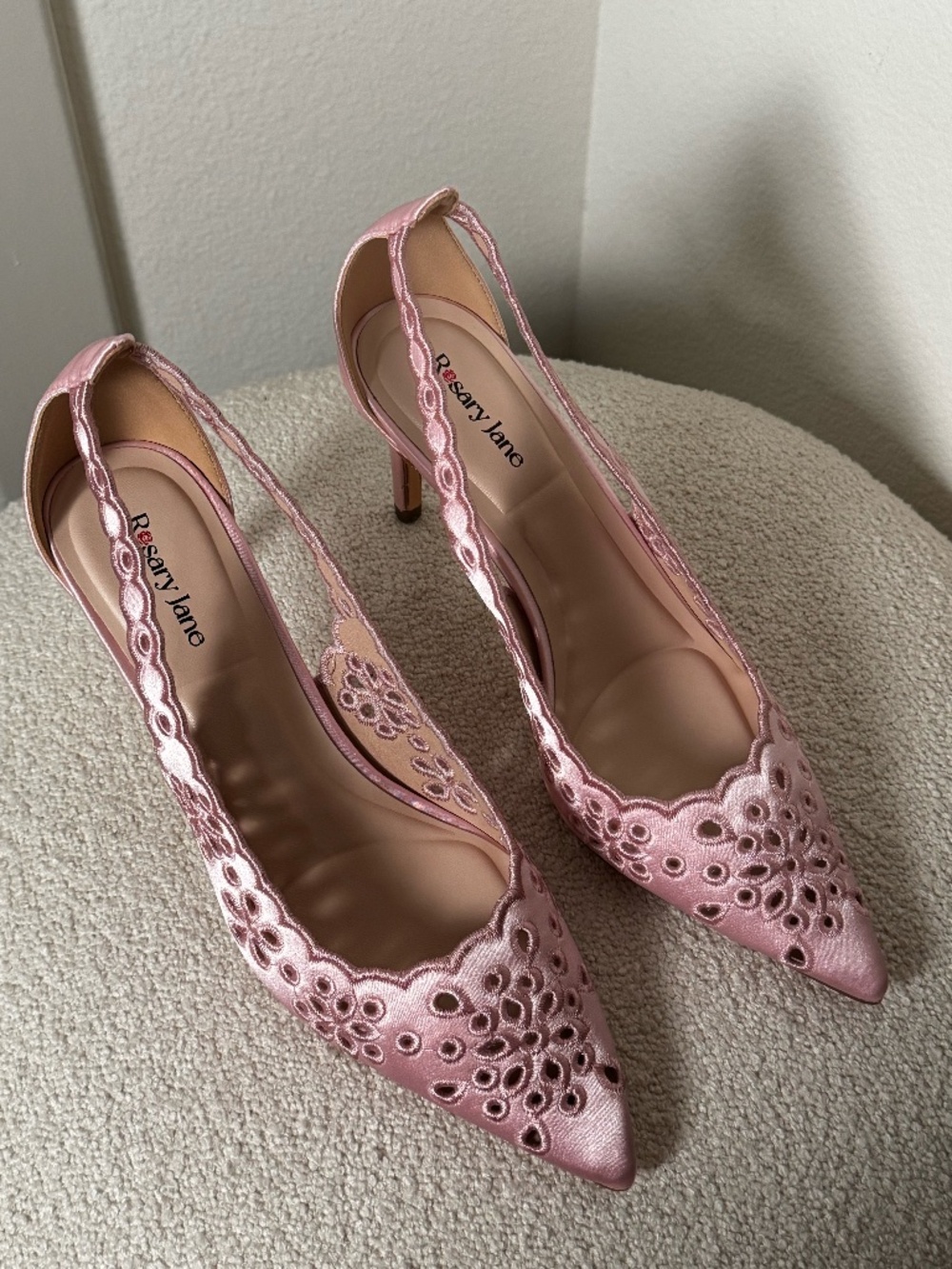 Rosary Jane Laura Heels in Pink Size 8.5